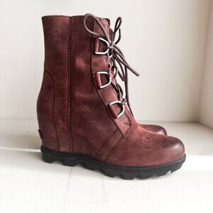 Sorel Joan of Arctic Suede Burgundy Plum Wedge Heel Boots 8